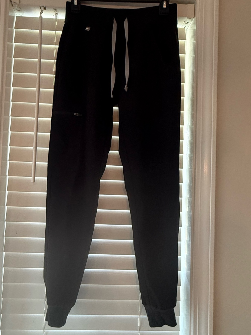 Women’s  Black Drawstring Jogger Pants